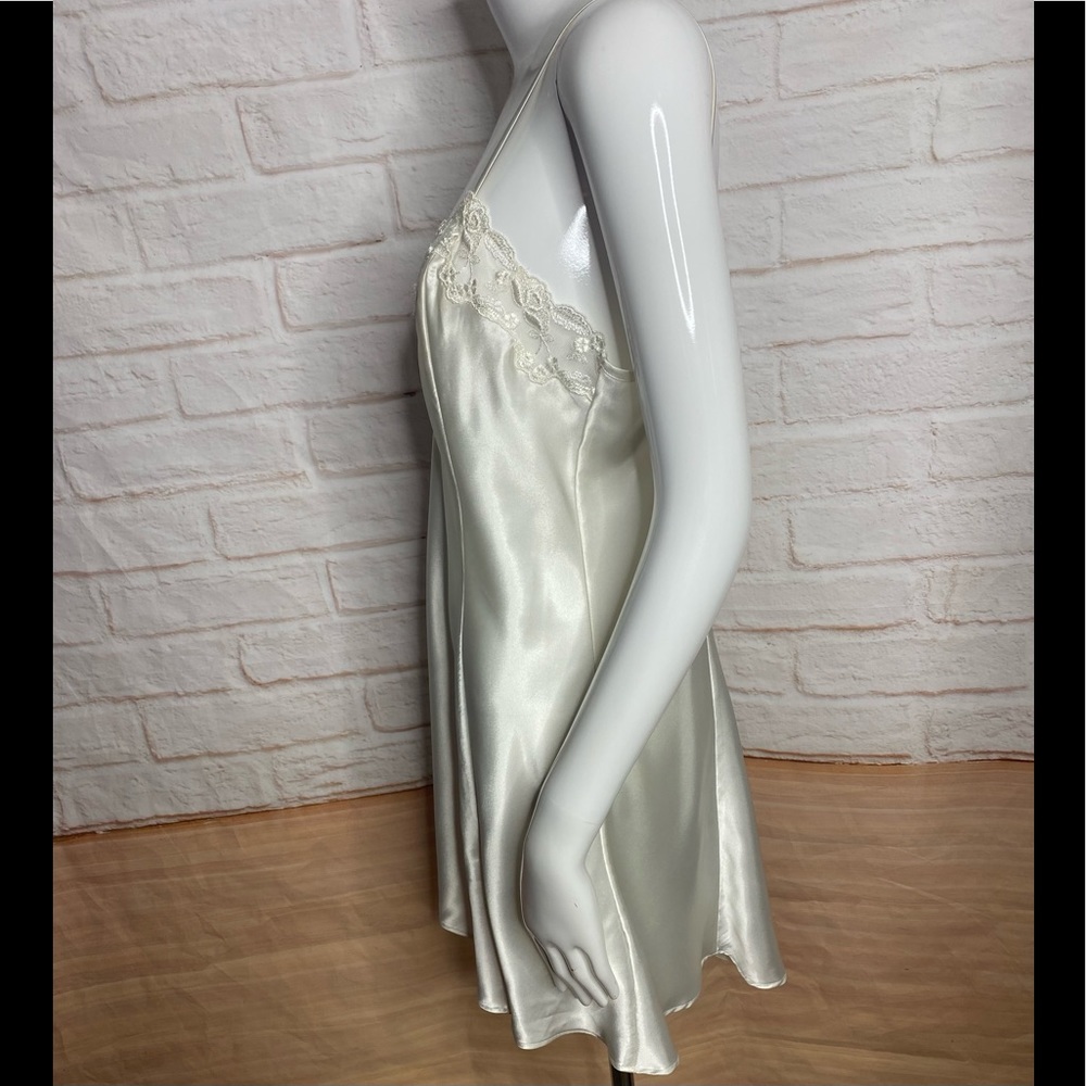 Vitoria’s Secret woman Babydoll size M - Picture 6 of 9